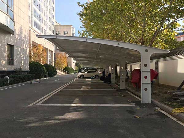 充氣羽毛球館