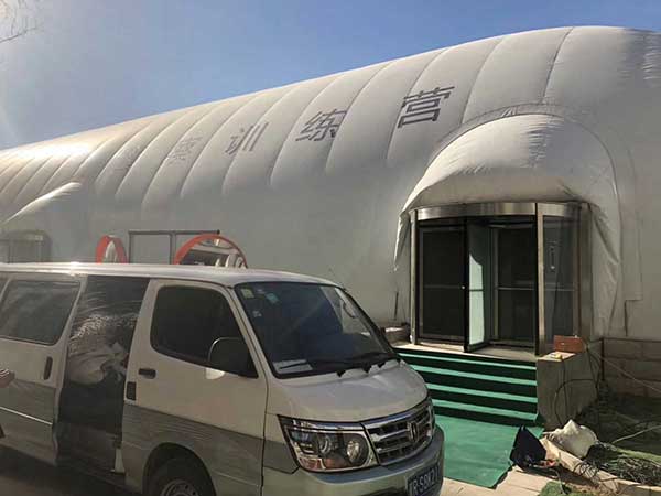 游泳池遮陽膜結構